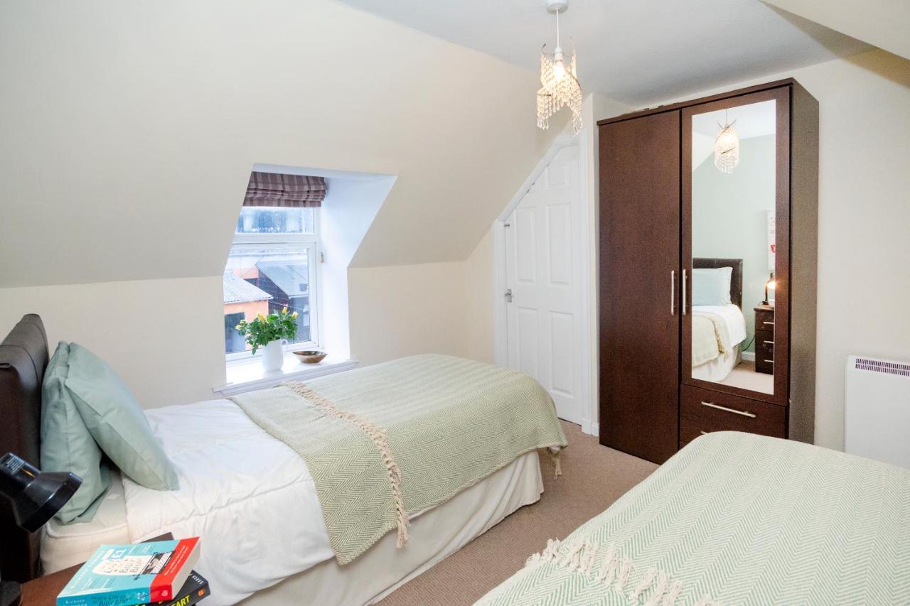 Finest Retreats - Ellie-jo